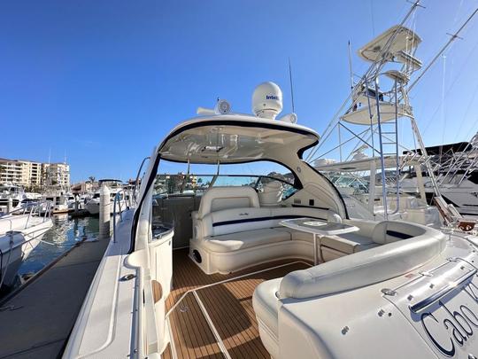 Sea Ray Sundancer de 43 pies en Cabo San Lucas