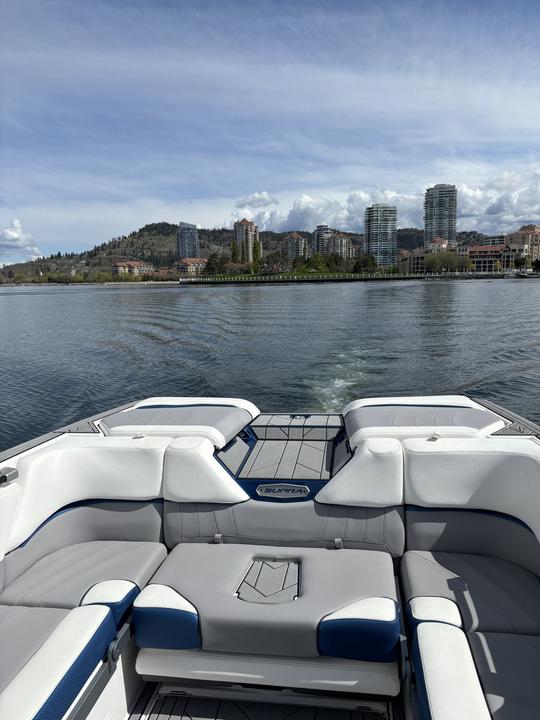 Supra Wakeboard Boat for Rent in Kelowna, British Columbia