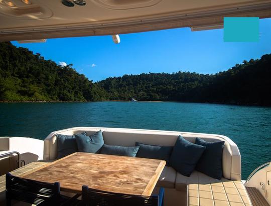 64ft Blue Azimut Power Mega Yacht Rental in Paraty, Rio de Janeiro, Brazil