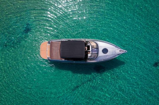 Croisière élégante | Zakynthos | Yacht Cranchi de 24 pieds | Visite du côté nord ou sud