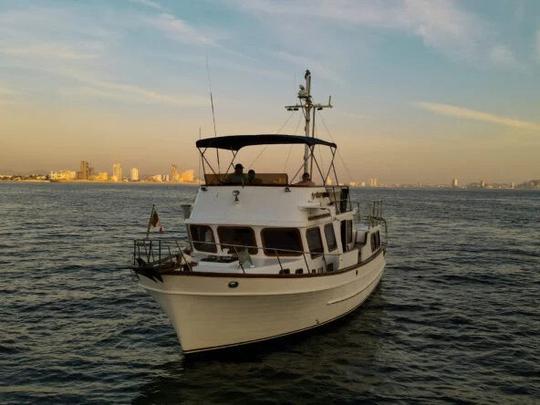 Trowler 43ft Motor Yacht In Mazatlán