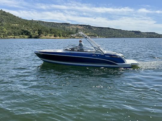 Upscale and Luxurious Formula Sport Boat at Bass Lake!