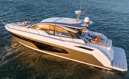 51' 2022 Azimut Atlantis + 2 Seabobs Yacht Charter in East Hampton, New York