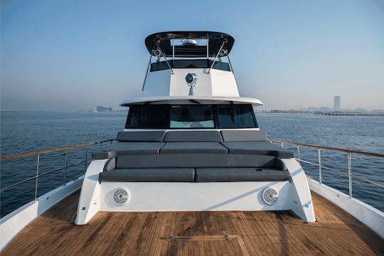 Vogue Luxury Yacht Rental – 2024 Refit Hatteras 64ft (22PAX)