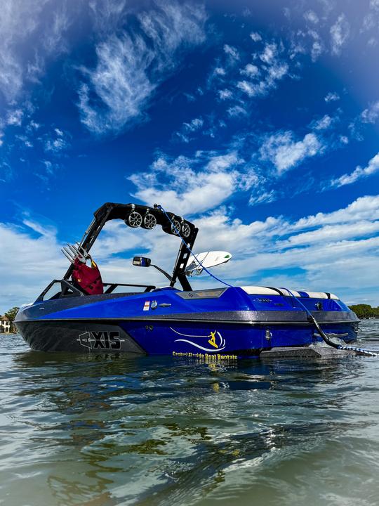 WATER SPORTS WAKE BOAT!!!