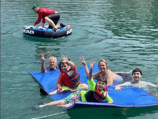 Family Fun on a 25ft Double Decker Tritoon with slide - Canyon Lake