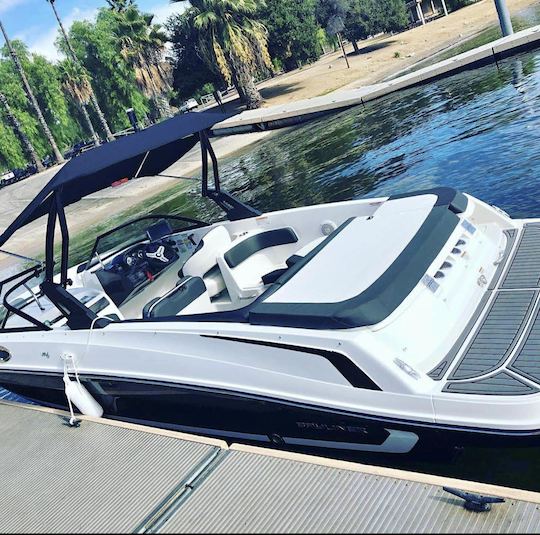 2021 Bayliner VR6 with swim deck! Wakeboards, tubes, and more!