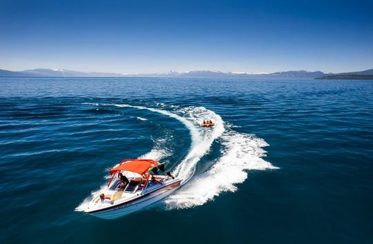 Barco a motor de wakeboard para alugar em Lake Tahoe - 8 horas