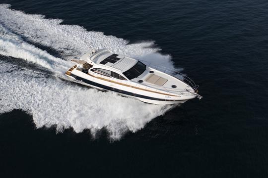 Yate a motor Alena 56 «Maris» en Split, Croacia