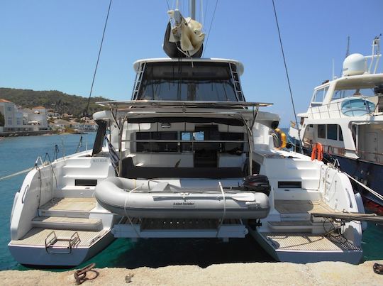 Catamarã à vela Lagoon 46 em Alimos, Izmir, Grécia