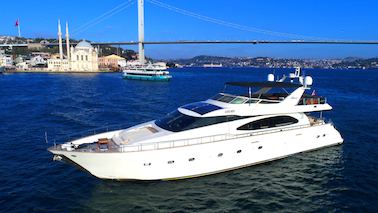 Navega con lujo: disfruta del río Mega Azimut 85