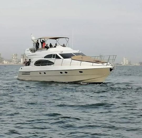 Iate de luxo Azimut de 59 pés em Mazatlan