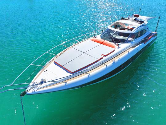 Iate esportivo SunSeeker de luxo de 65 pés em Miami Beach, Flórida