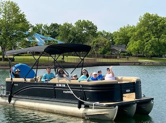 Rent Our Spacious 24'  Harris Tritoon Boat - Captain Optional