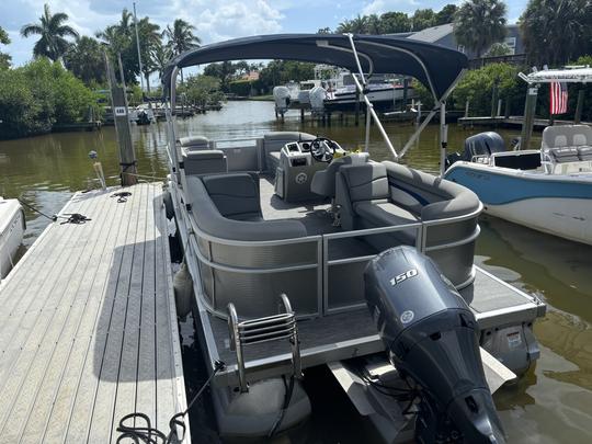 2021 Bennington Tri-Tune w/ Yamaha 150 - Siesta Key