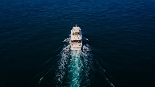 Yacht de luxe Hatteras 61 à Nuevo Vallarta