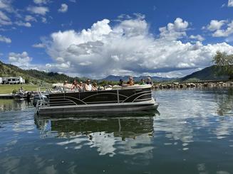 2019 Sylvan Fish&Cruise Pontoon Boat for Rent @Holter Lake Wolf Creek Montana