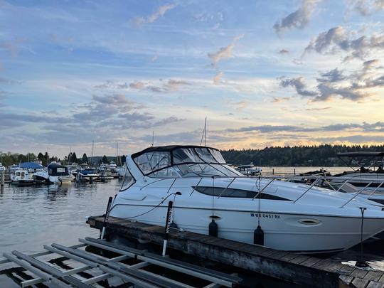 Bayliner de 32 pies: barco perfecto para el verano en Seattle, con capacidad para 10 personas