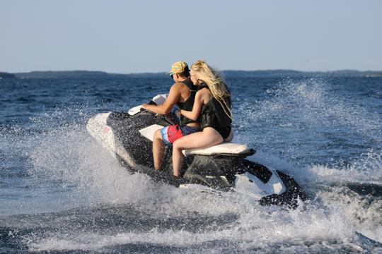 LOCATION DE JET SKI SIMPLE - SEA DOO SPARK IBR