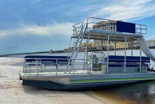 Barco deslizante de dois andares em Fort Walton Beach!