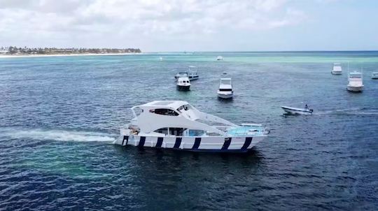  Caribbean Paradise : yacht exclusif pour des événements inoubliables à La Romana