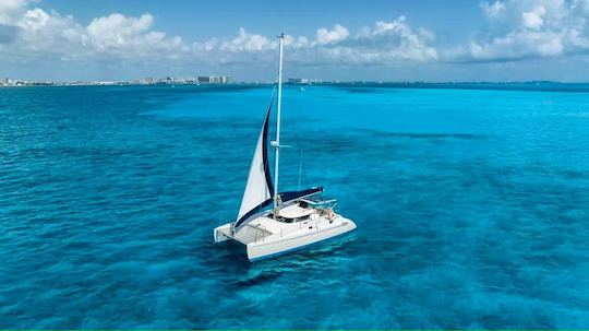 Gorgeous Private Catamaran for 25 People Open bar