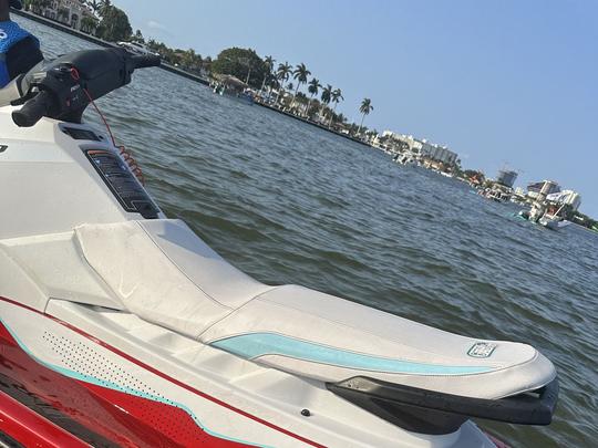 BRAND NEW Pair YAMAHAS (Limited edition EX) Jetskis