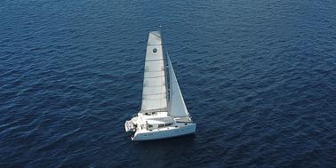 ¡Alquiler de catamarán a vela! ¡Disfruta de estancias de una noche en el océano en Okinawa! 