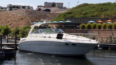 "Ships Ahoy!" Charter in LOTO, MO