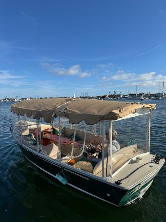 Karaoke on a Duffy Captained On the Water