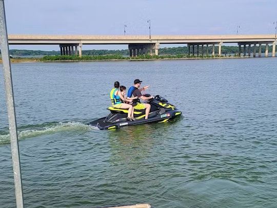 Yamaha VX Deluxe Jet Ski Rental w/ Stereo Little Elm, TX.