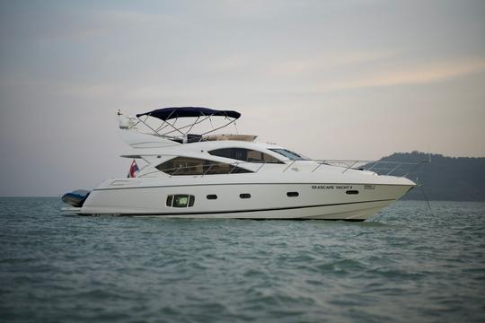 Iate a motor Sunseeker Manhattan 60 para alugar em Phuket, Tailândia