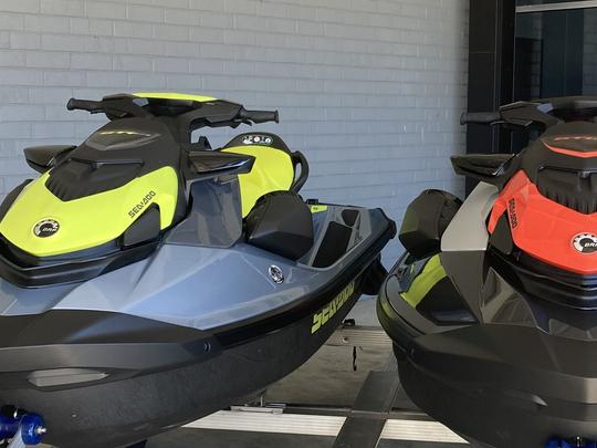 Fun in the Sun Lake Norman!! 2024 Sea Doo with Bluetooth speakers!!