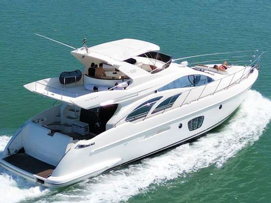 APROVEITE MIAMI em 57 pés Azimut Fly Yacht!