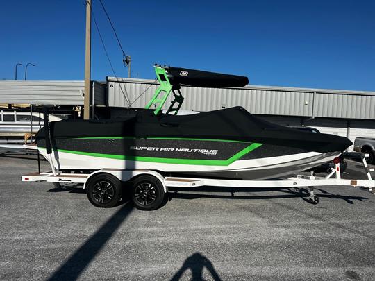 ¡El barco de surf Air Nautique GS22 2019 es perfecto!