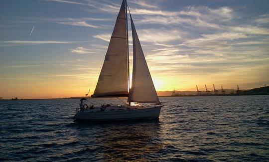  Sunset Sailing Experience in Barcelona with Live Music