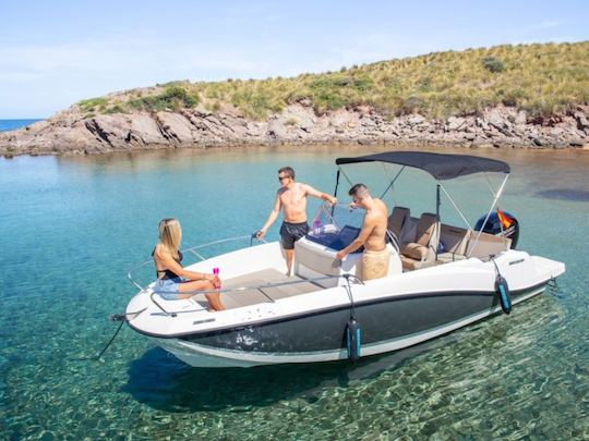 Louer un bateau sans skipper à Tenerife