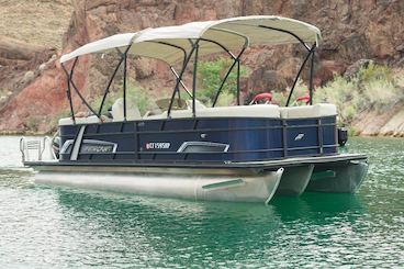 Starcraft Luxury Pontoon Rental in Lake Havasu City, Arizona 