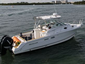 Naviguez à Miami avec style avec le Wellcraft 290 Coast