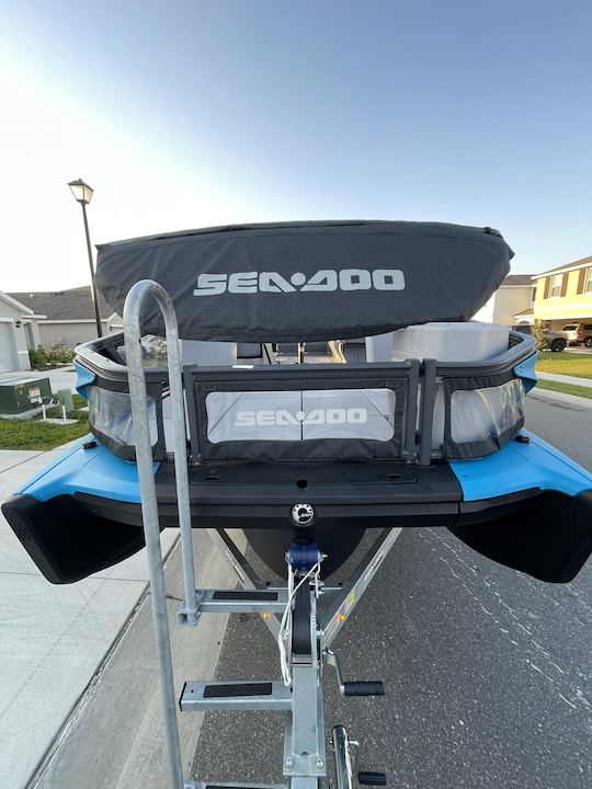 BOOK TODAY FOR FUTURE RENTAL! 21ft SeaDoo Switch Sport. Fun w/family & friends.