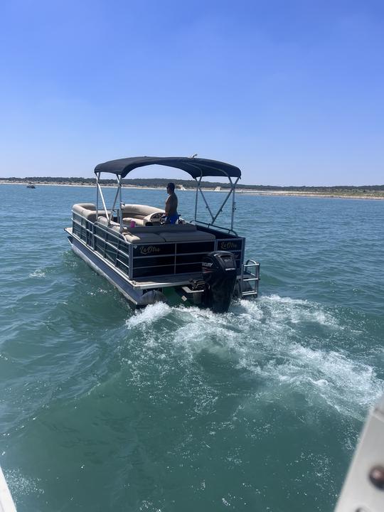 16 Person Pontoon with diving board, Lily pad and tubes!!