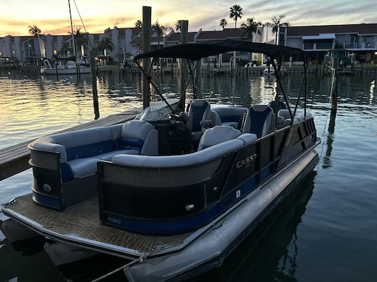 ¡Crest Tritoon en Madeira Beach, Florida!