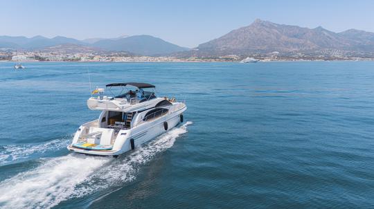 Alquiler de yate de lujo, Marca Azimut 58 en Puerto Banús