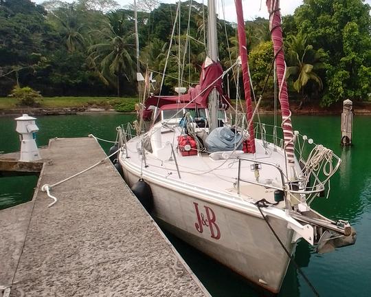 Location de bateau dans les îles San Blas | Alubat — Ovni 435 (2003) Sailboat