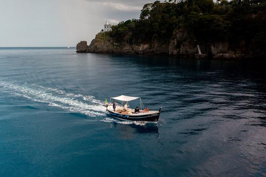 Portofino Gem: Gozzo Charter de 28 pies en Portofino con auténtico encanto local