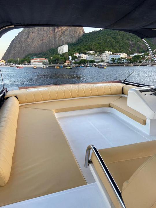 Luxury Cruise in Rio de Janeiro - 44 Feet Intermarine Flybridge