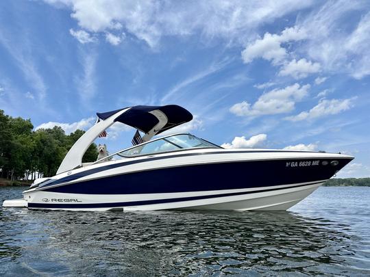 Enjoy Lake Norman w/ this Luxury Boat (Driver Included👨‍✈️) 