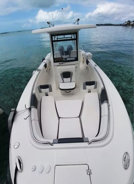 Georgetown/Great Exuma Private 27' Robalo boat