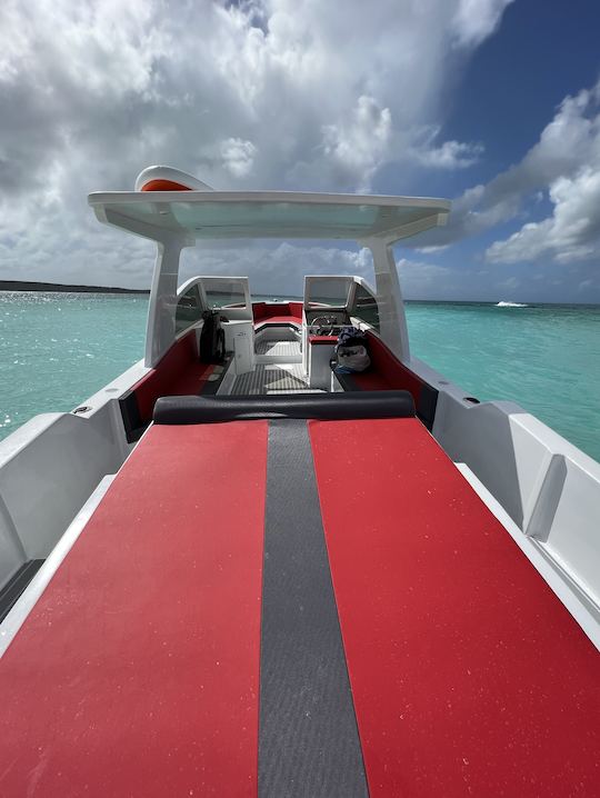 Luxury Private Charters Sint Maarten | St Martin - Anguilla - St Barths