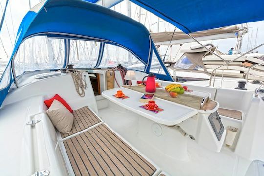 Magnificent sailing author's tours on a comfortable 3-cabin yacht in Turkey!